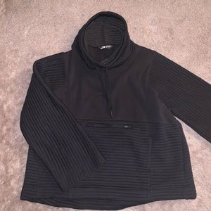 The North Face Pullover